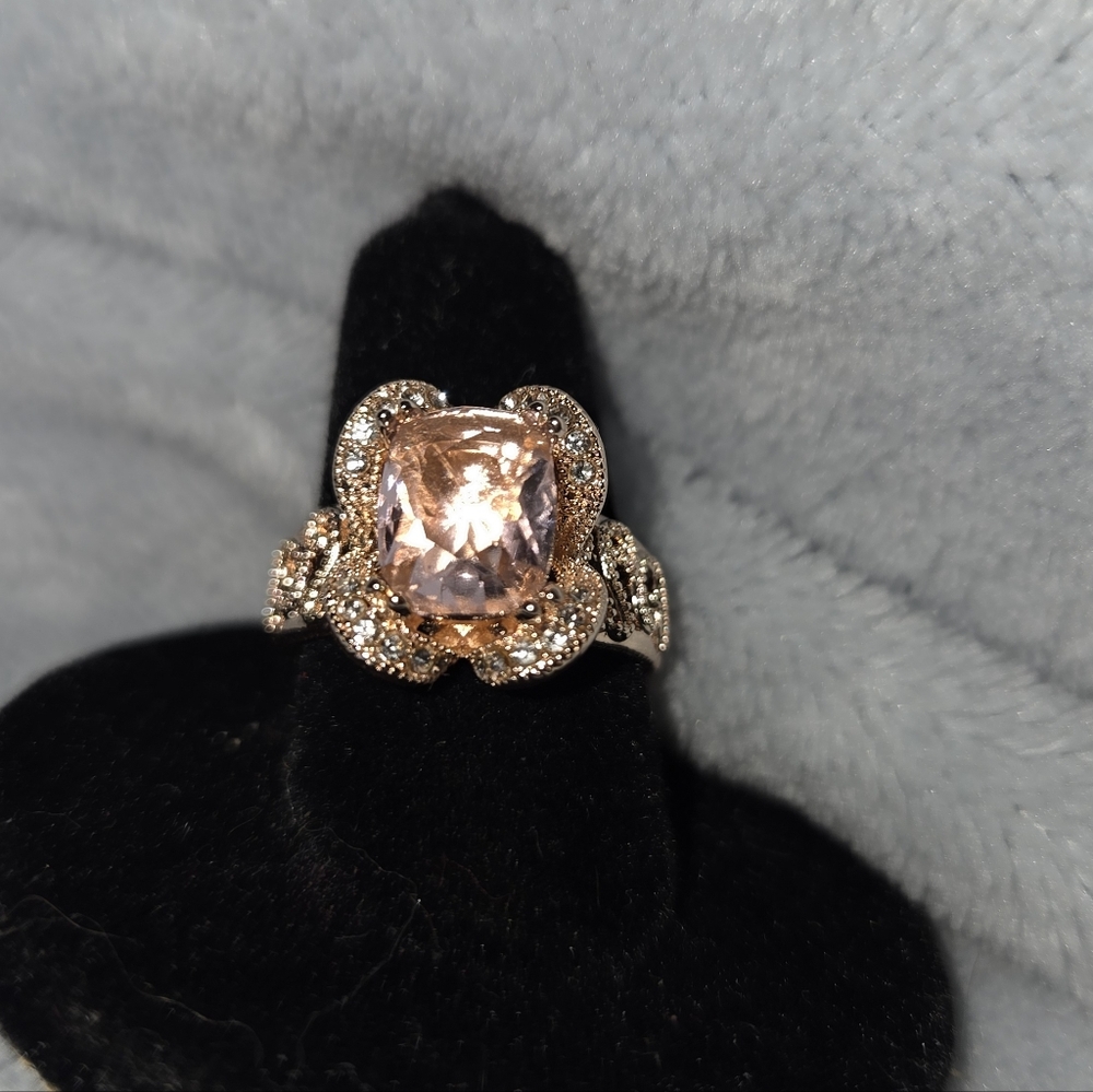 Ring, Elegant Pink and Silver Women's,  Very Elegant...size 9 NWOT